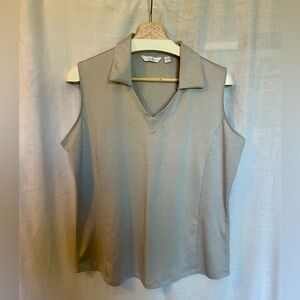 Lady Hagen V-Neck Sleeveless Golf Polo